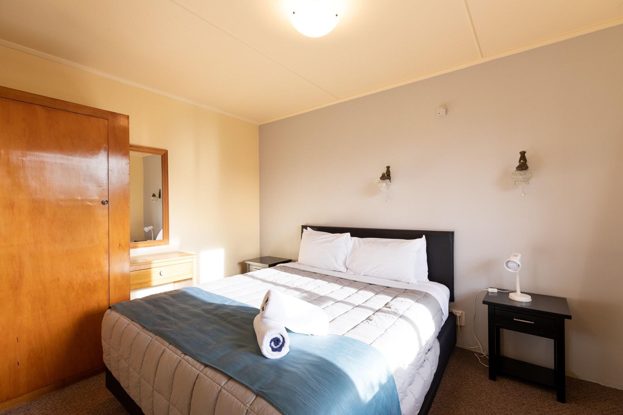 Alpine View Motel Te Anau Dış mekan fotoğraf