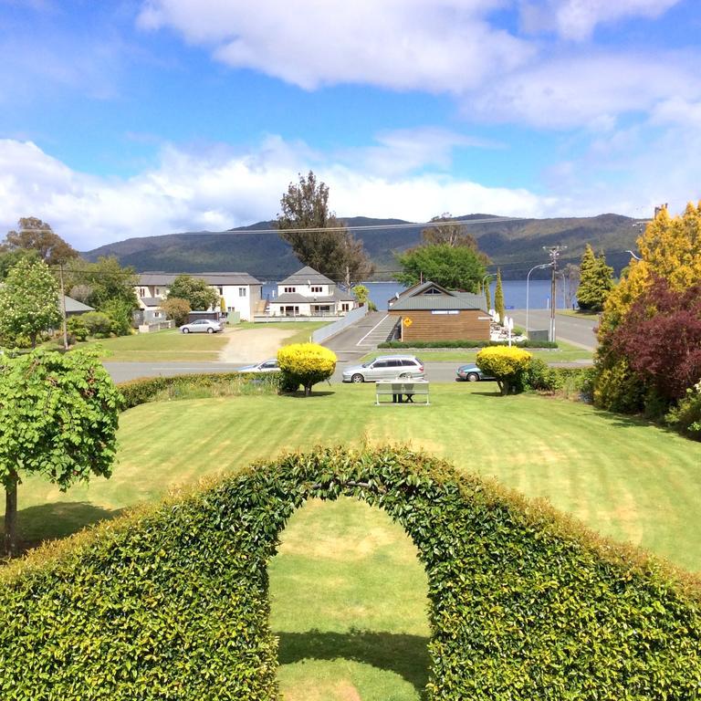 Alpine View Motel Te Anau Dış mekan fotoğraf